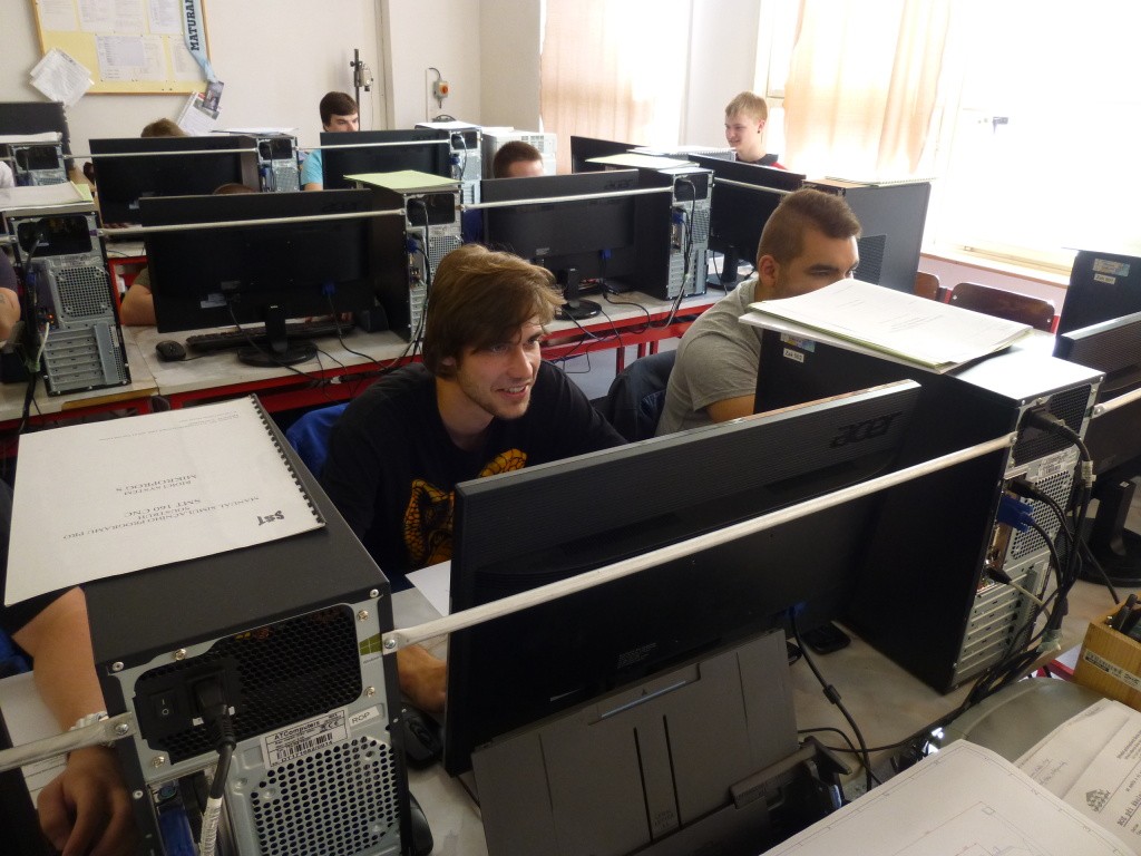 Praktická maturitní zkouška 4MS